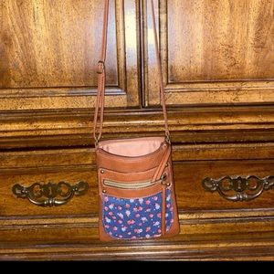 3 handbags, never used before